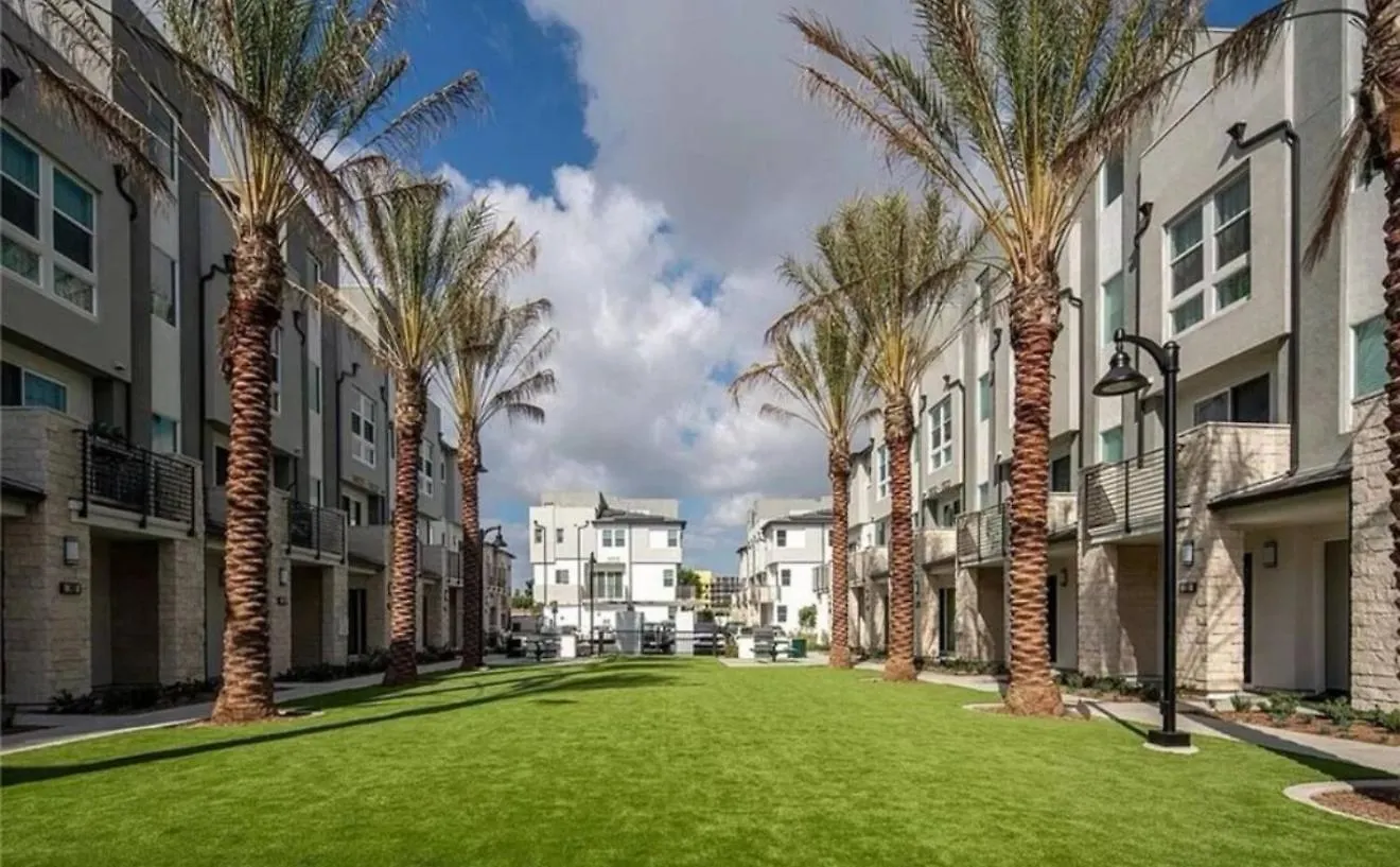 1311Wcara Aparthotel Anaheim